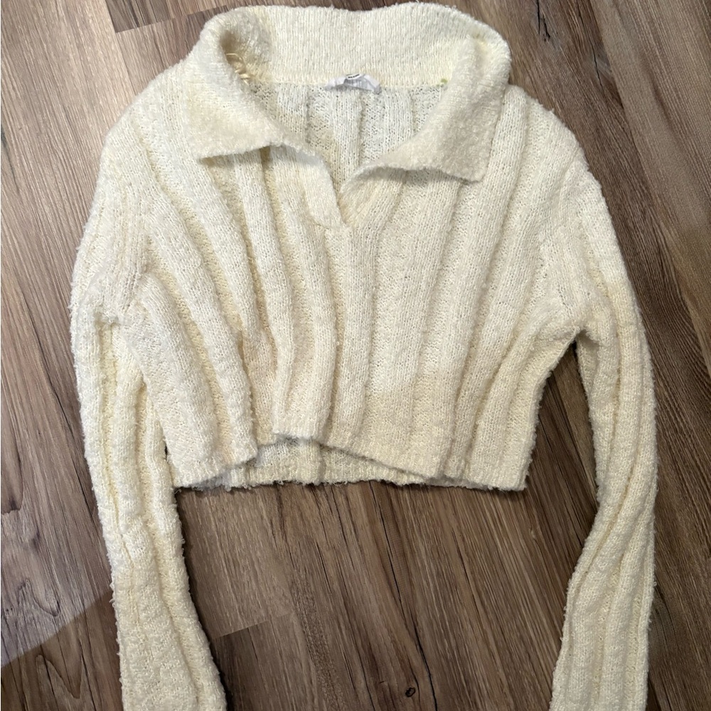 Double Zero Cream Cropped Sweater
